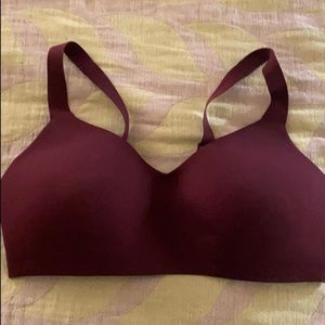 LuLuLemon Bra. Wireless but supportive. 36D